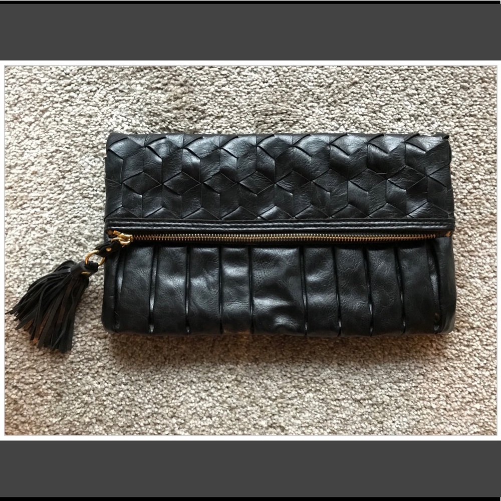 Black Clutch
